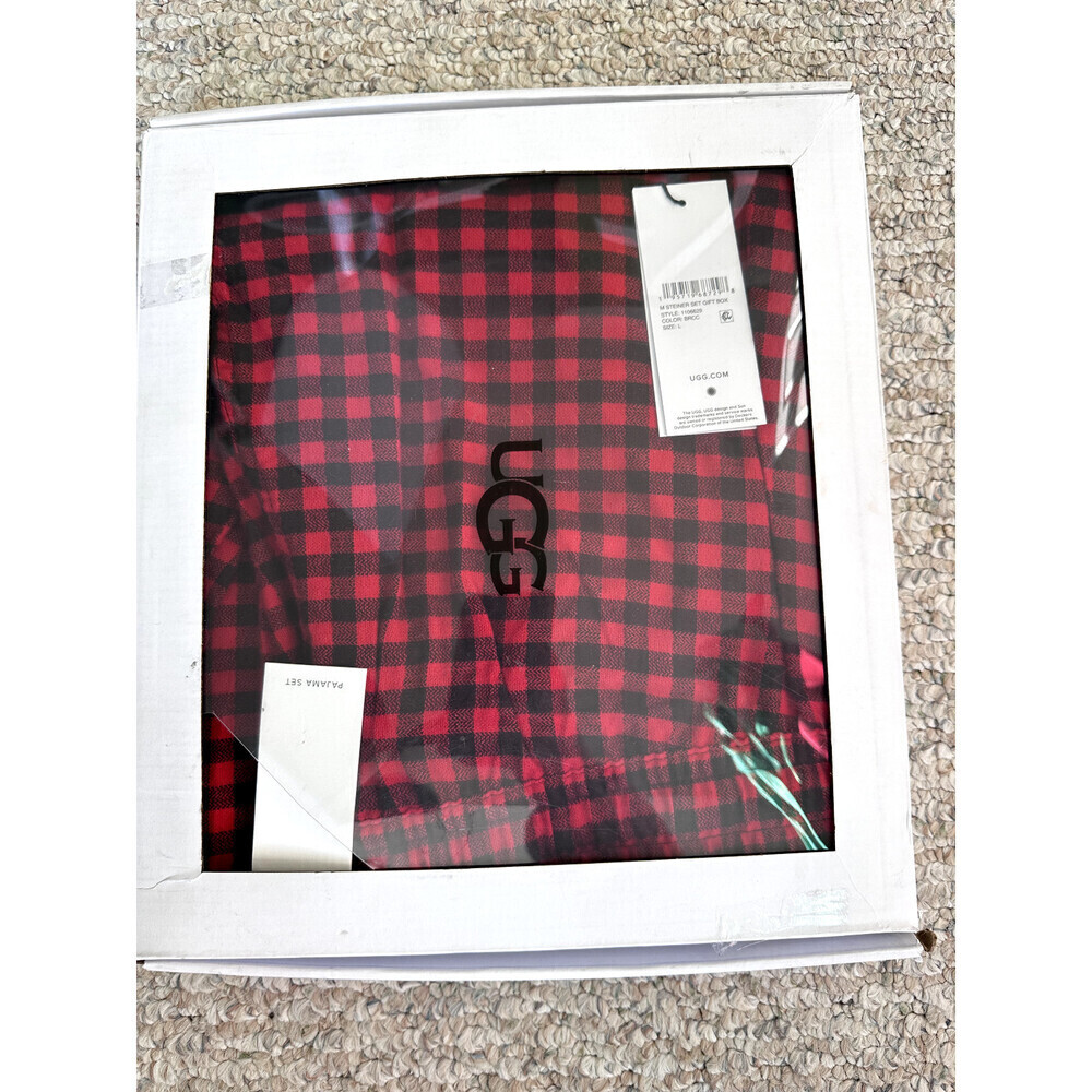 UGG Men's Steiner Pajama Flannel PJ Set with Gift Box, Black Red Large Lounge